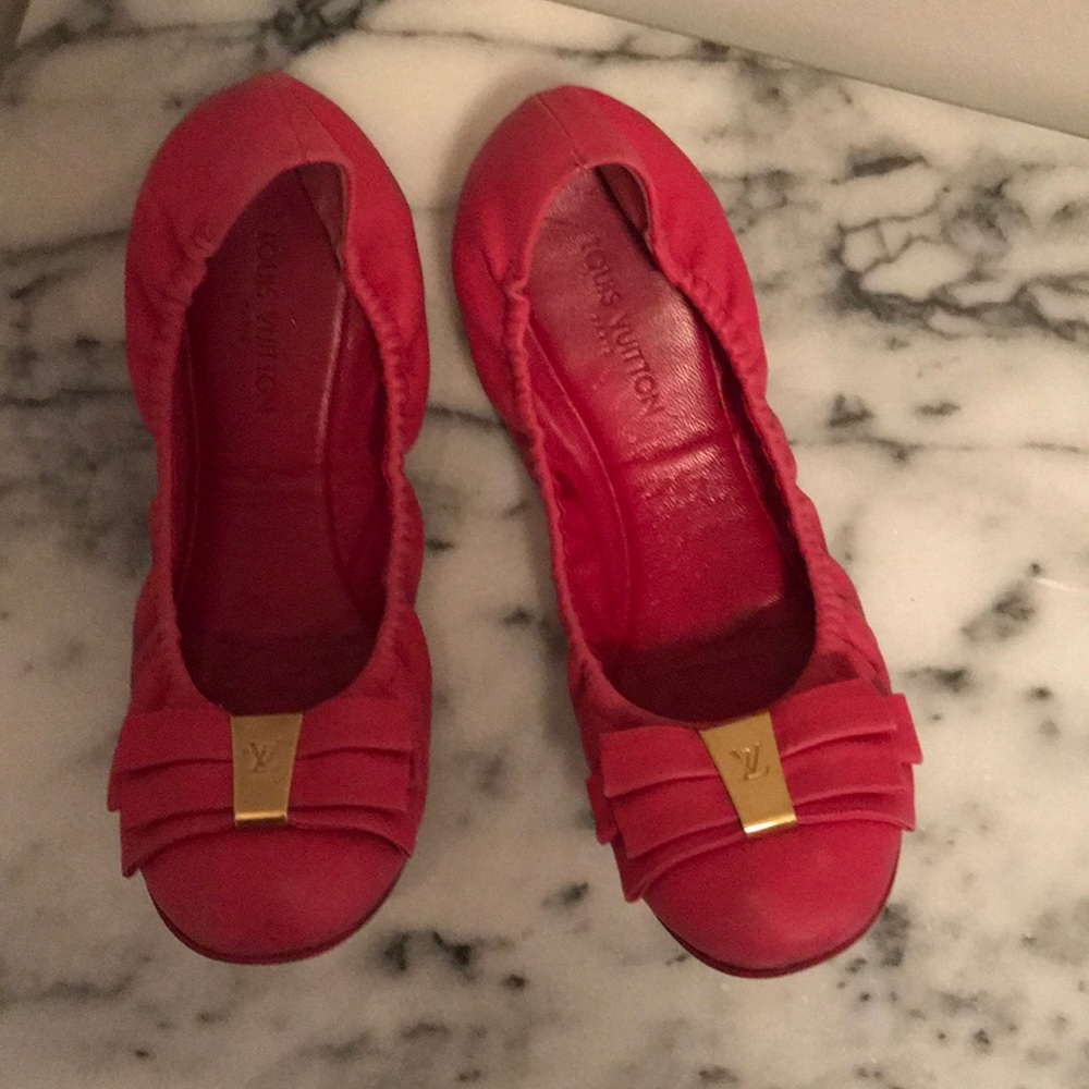 Louis Vuitton Pink Flats